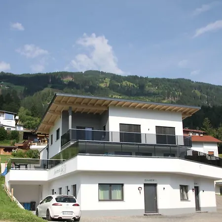 Zirben Heim